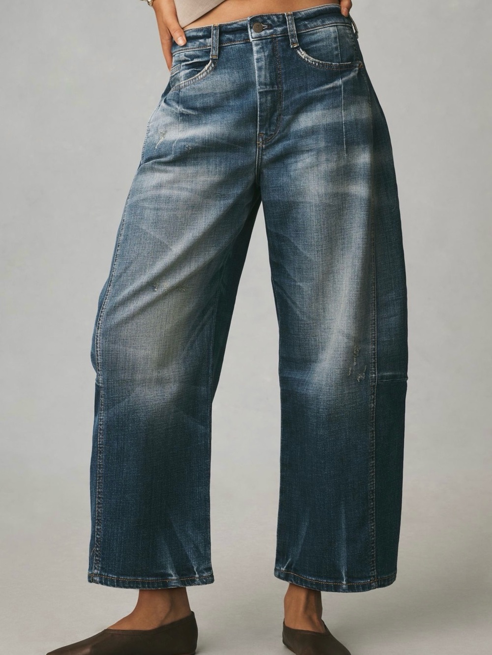 Pilcro Mid-Rise Heritage Barrel Jeans - Casual Women's Jeans - Picture 2 of 8